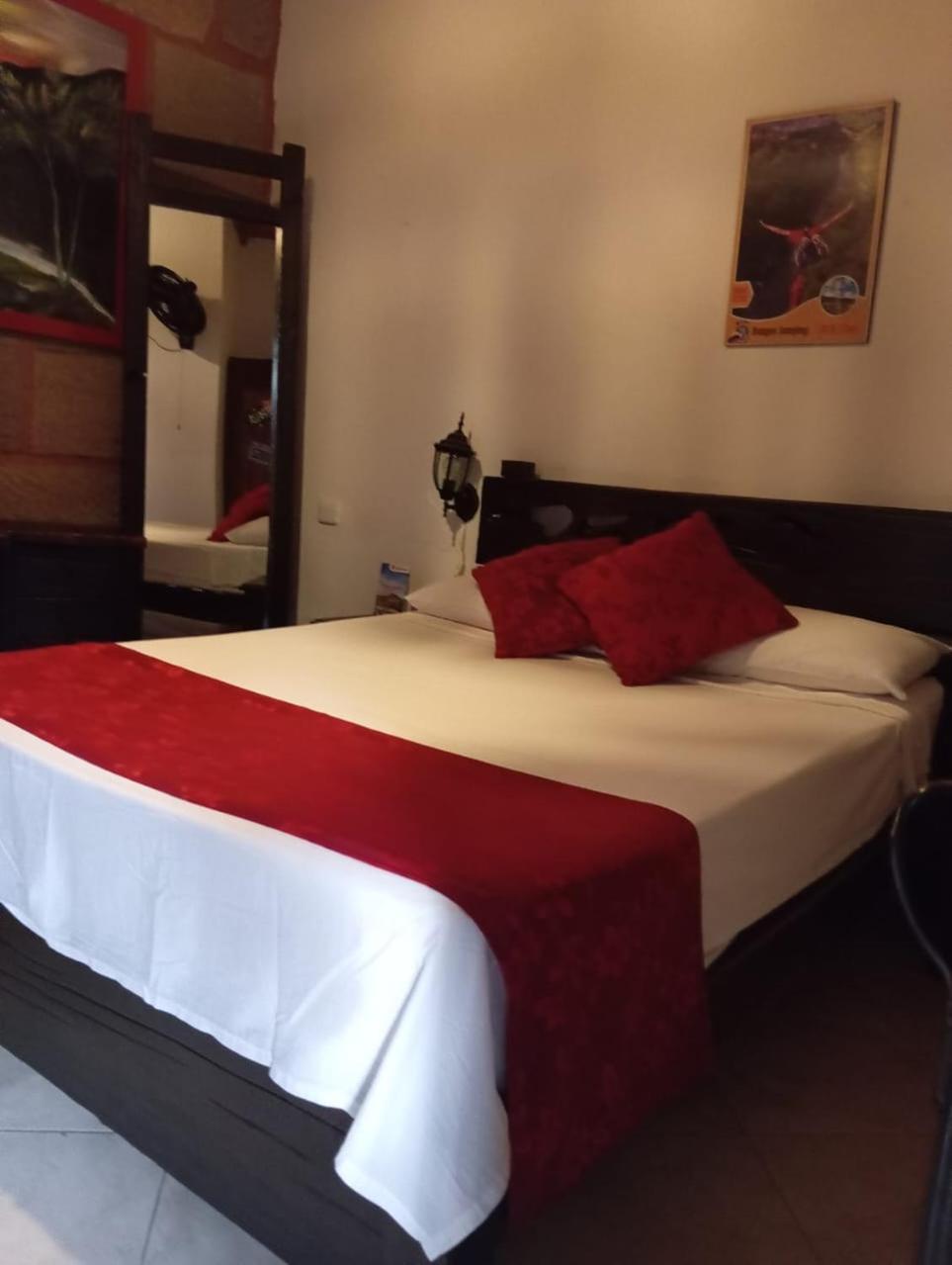 Santander Aleman Hostel San Gil Eksteriør billede