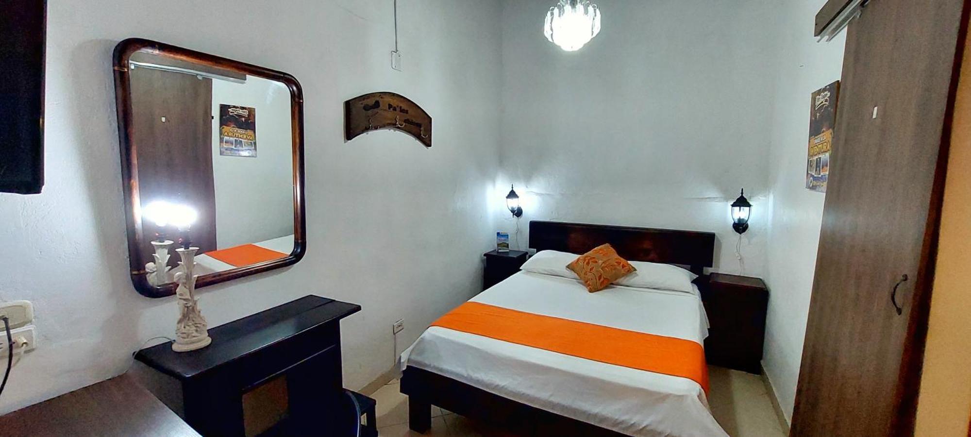 Santander Aleman Hostel San Gil Eksteriør billede