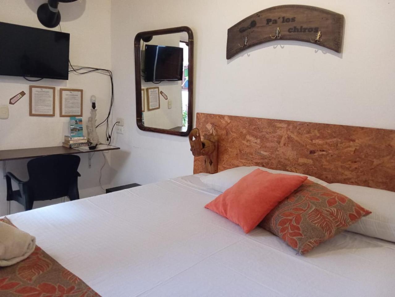 Santander Aleman Hostel San Gil Eksteriør billede