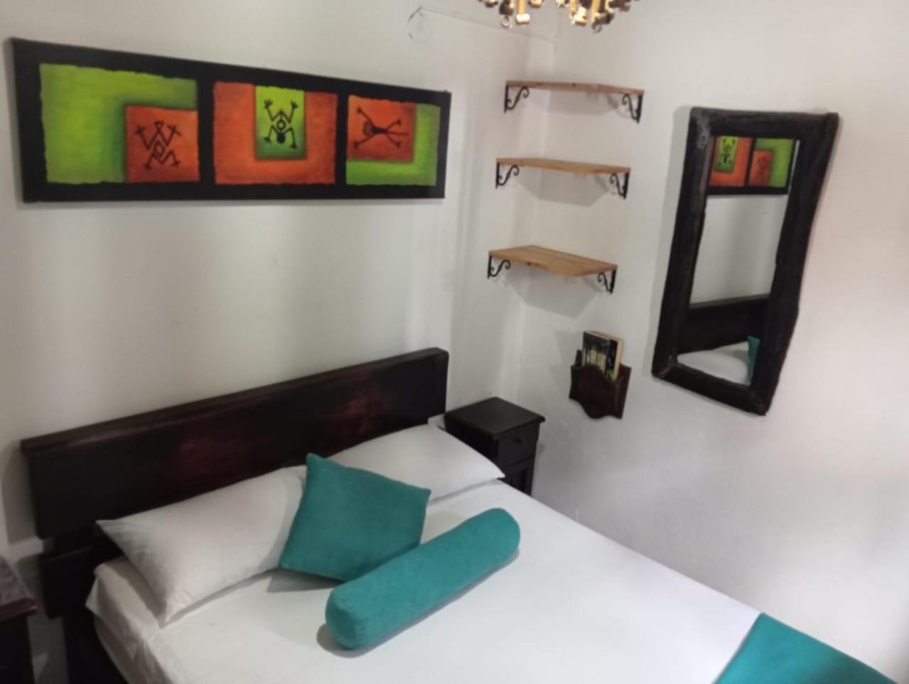 Santander Aleman Hostel San Gil Eksteriør billede